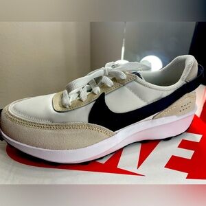 Women’s Nike Waffle Debut shoes